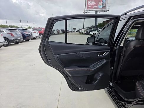 Used 2018 Subaru Crosstrek 2.0i Limited AWD/4WD image 15