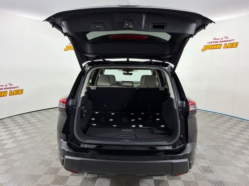 New 2026 Nissan Rogue Dark Armor FWD image 5