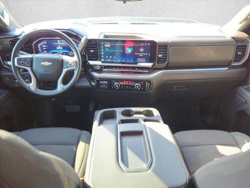 Used 2024 Chevrolet Silverado 1500 LT w/ Convenience Package II RWD image 15