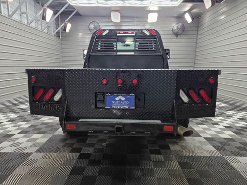 Used 2022 Chevrolet Silverado 2500 W/T w/ WT Fleet Convenience Package RWD image 6