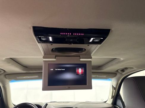 Used 2016 GMC Yukon XL Denali w/ Open Road Package AWD/4WD image 33