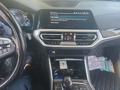 Used 2021 BMW 330e w/ M Sport Package RWD image 8
