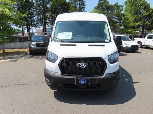 New 2026 Ford Transit 250 148 Medium Roof RWD image 2