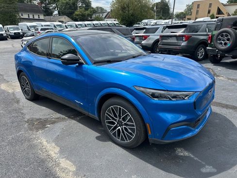 New 2025 Ford Mustang Mach-E Premium image 3