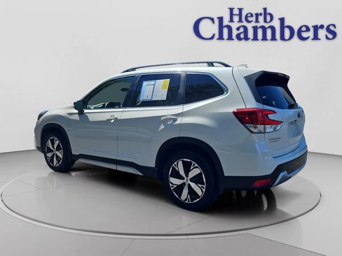 Used 2020 Subaru Forester Touring AWD/4WD image 3