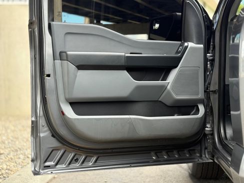 Used 2023 Ford F150 XL w/ Trailer Tow Package RWD image 12