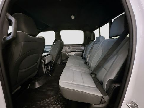 Used 2021 RAM 1500 Big Horn image 28