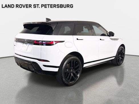 Used 2026 Land Rover Range Rover Evoque Dynamic SE AWD/4WD image 5