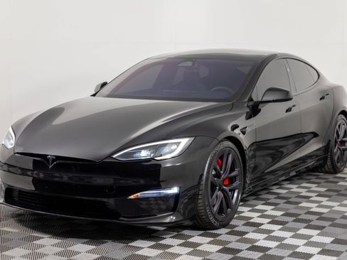Used 2023 Tesla Model S Plaid AWD/4WD image 2