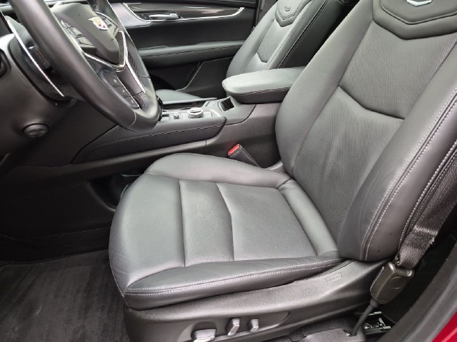 Used 2024 Cadillac XT5 Sportv AWD/4WD image 20