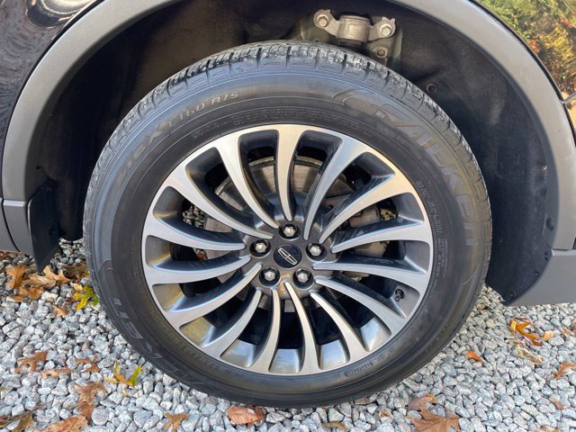 Used 2020 Lincoln Aviator Reserve w/ Elements Package Plus AWD/4WD image 51