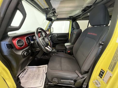 Used 2023 Jeep Wrangler Unlimited Rubicon w/ Dual Top Group image 4