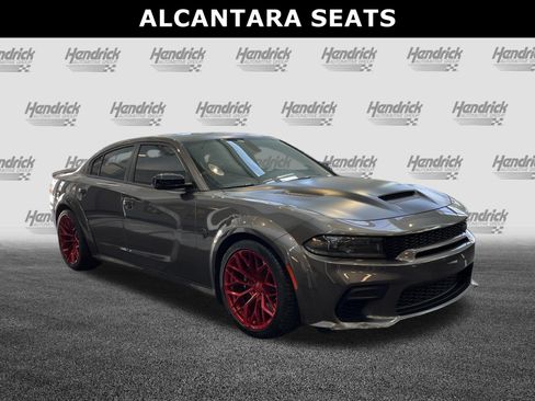 Used 2023 Dodge Charger SRT Hellcat w/ Harman/Kardon Audio Group RWD image 2