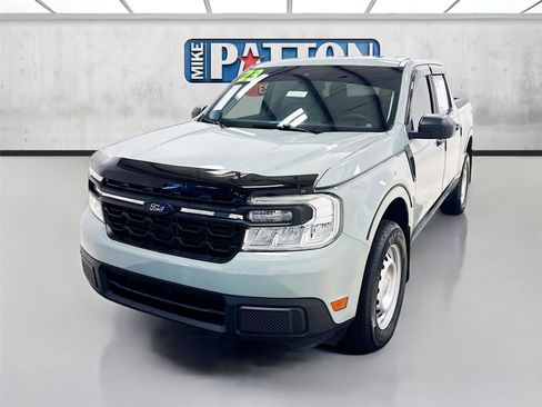 Certified 2023 Ford Maverick XL image 3