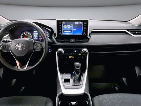Used 2021 Toyota RAV4 XLE w/ Convenience Package AWD/4WD image 7