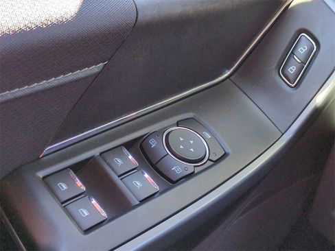 Used 2025 Ford F150 XLT w/ Equipment Group 301A Standard image 22