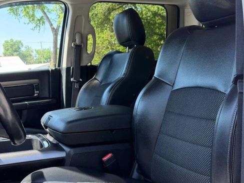 Used 2018 RAM 2500 Big Horn w/ Sport Appearance Group AWD/4WD image 15