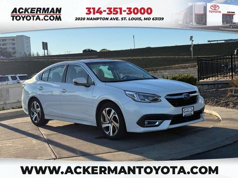 Used 2022 Subaru Legacy Limited image 1