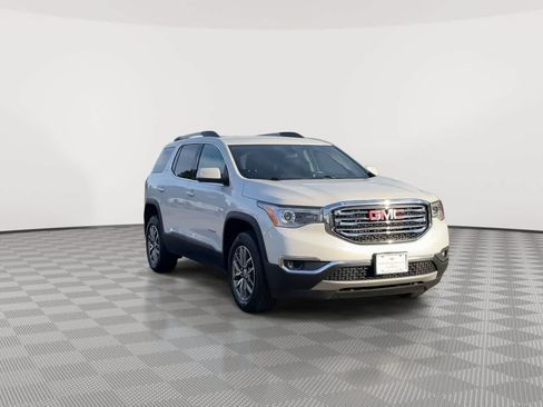 Used 2019 GMC Acadia SLE AWD/4WD image 3