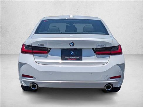 Used 2025 BMW 330i xDrive Sedan image 7