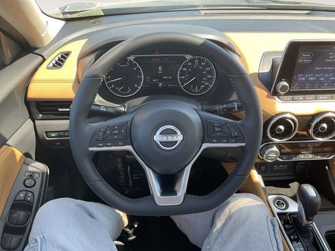 New 2025 Nissan Sentra SV w/ SV Premium Package image 18