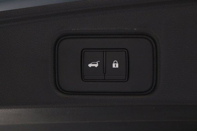 New 2026 Nissan Pathfinder Platinum w/ Cargo Package FWD image 21
