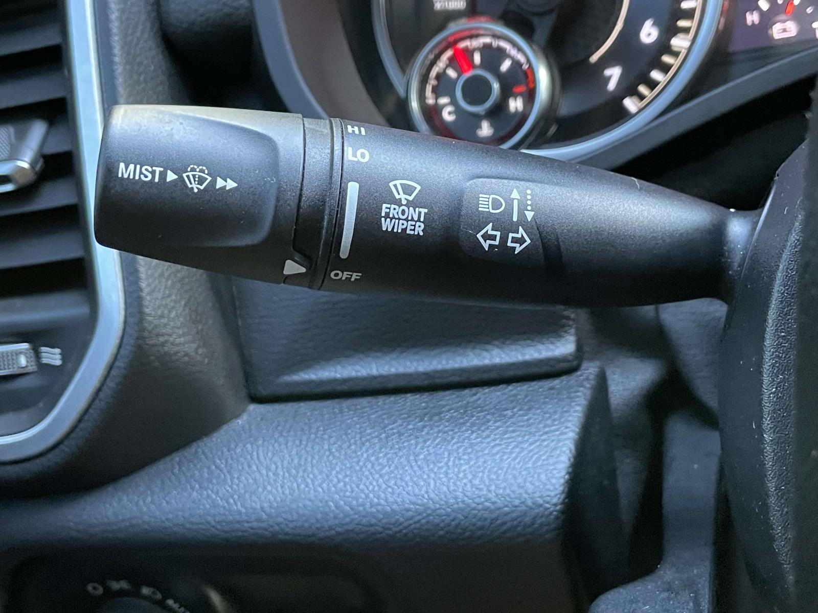 Used 2020 RAM 1500 Laramie w/ Sport Appearance Package AWD/4WD image 26