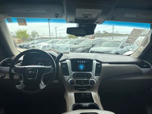 Used 2017 GMC Yukon SLE w/ SLE Value Package RWD image 21