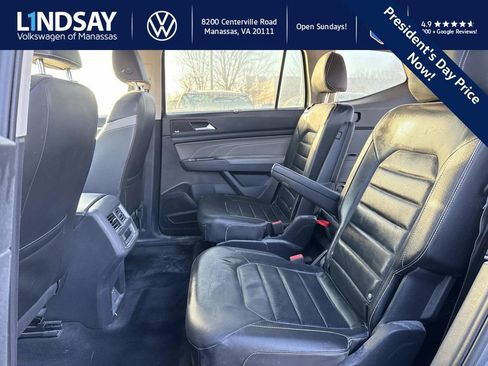 Used 2022 Volkswagen Atlas SEL Premium image 10