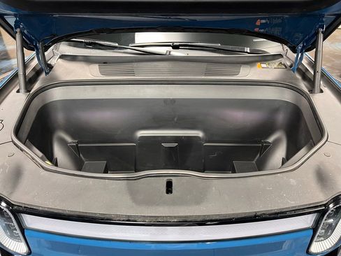 Used 2022 Rivian R1T Adventure image 20