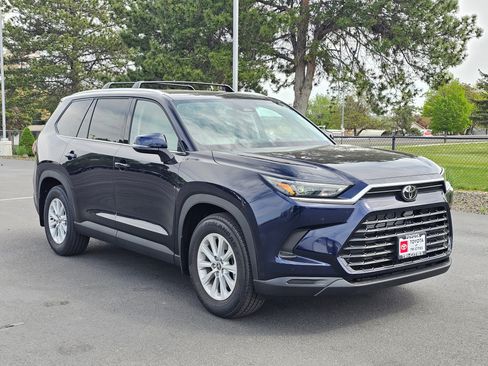 New 2026 Toyota Grand Highlander XLE AWD/4WD image 6