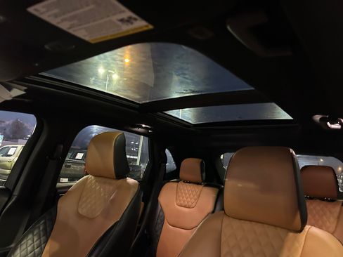 Used 2024 Ford Edge Titanium w/ Titanium Elite Package image 30