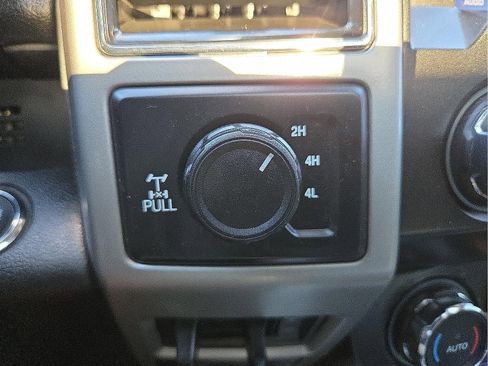 Used 2021 Ford F250 Lariat w/ Lariat Ultimate Package image 21