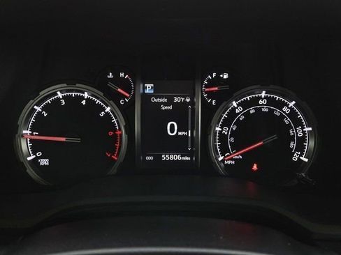 Used 2020 Toyota 4Runner TRD Off-Road image 33