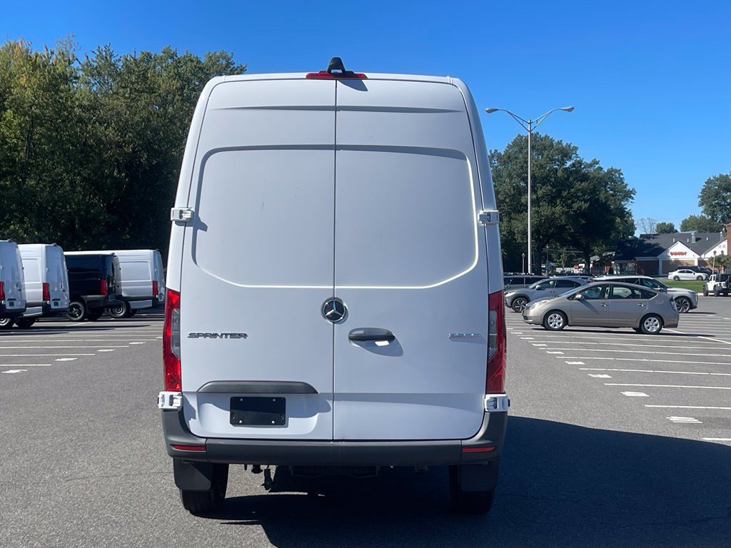 New 2025 Mercedes-Benz Sprinter 2500 image 4