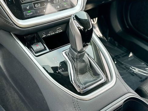 Used 2023 Subaru Outback Premium image 16
