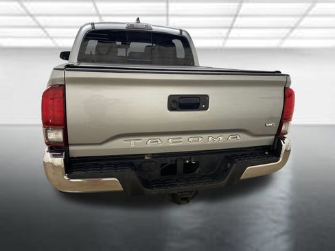 Used 2023 Toyota Tacoma SR5 RWD image 6