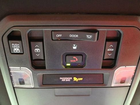 Used 2025 Toyota Tundra TRD Pro AWD/4WD image 45