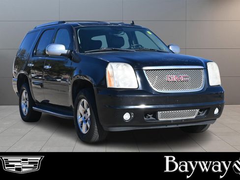 Used 2008 GMC Yukon Denali image 3