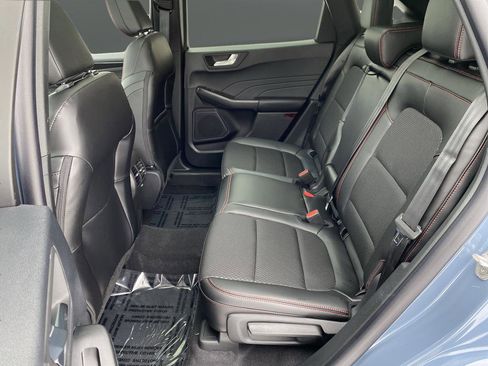 New 2026 Ford Escape ST-Line w/ Tech Pack #1 AWD/4WD image 36