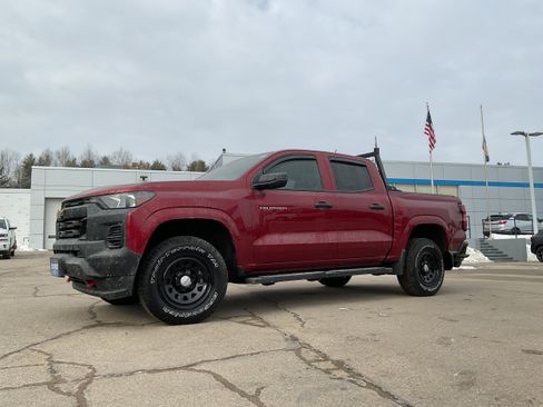 Certified 2023 Chevrolet Colorado W/T w/ WT Convenience Package II image 9