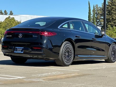 Certified 2023 Mercedes-Benz EQS 580 4MATIC Sedan image 8