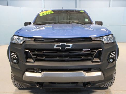Used 2025 Chevrolet Colorado Trail Boss AWD/4WD image 24