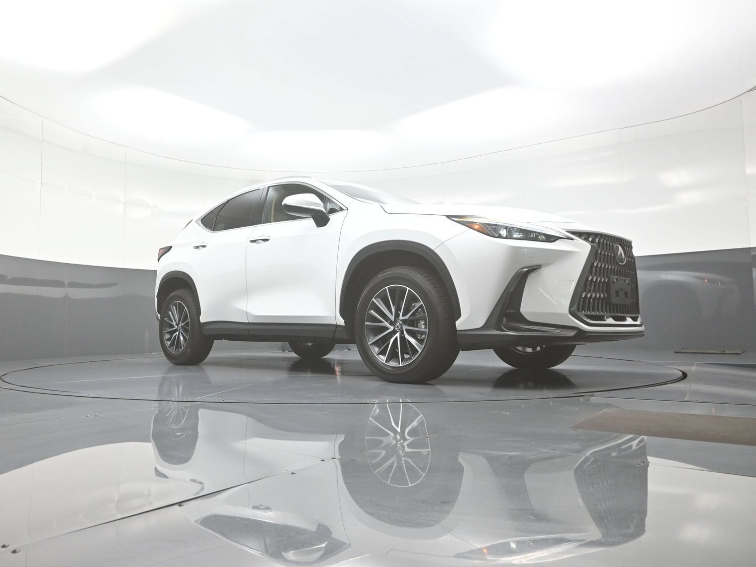 Used 2024 Lexus NX 350 AWD image 9
