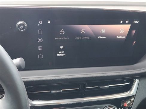 Used 2024 Buick Envista Sport Touring w/ Experience Buick Package image 17