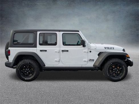 Certified 2022 Jeep Wrangler Unlimited Sport image 3