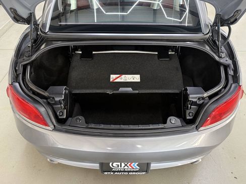 Used 2009 BMW Z4 sDrive35i RWD image 9