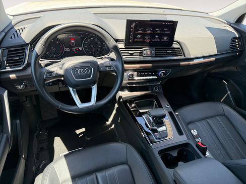 Used 2023 Audi Q5 2.0T Premium w/ Convenience Package AWD/4WD image 15