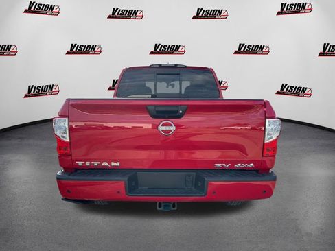 Used 2024 Nissan Titan SV w/ Accessory Utility Package image 6