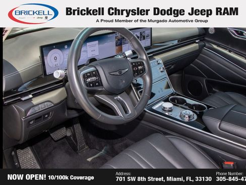 Used 2025 Genesis GV80 2.5T Standard AWD/4WD image 16